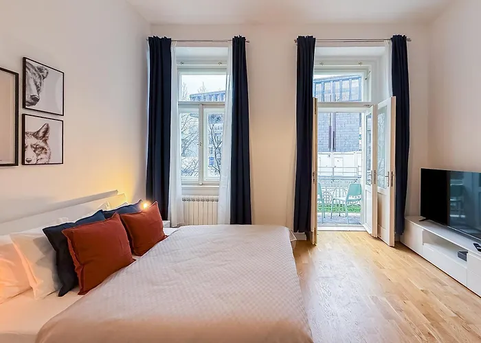 Turnkey I Wenceslas Square Apartments